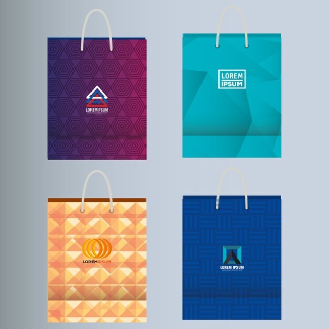 Bốn mẫu túi giấy màu sắc hiện đại