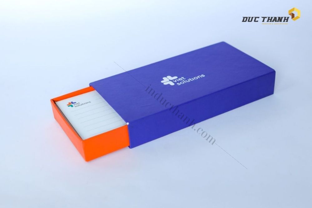 Mẫu in hộp cứng danh thiếp Việt Solution
