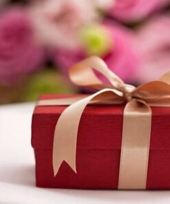 Chọn hộp quà cho thầy cô cần chú ý những gì