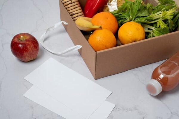 hàng. Hộp quà đựng trái cây bằng giấy kraft bảo vệ môi trường