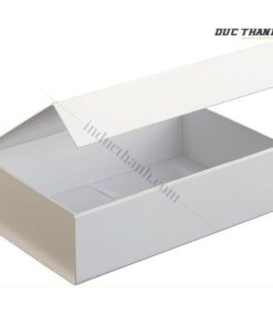 Mẫu hộp giấy đựng quần áo màu trắng nắp rời