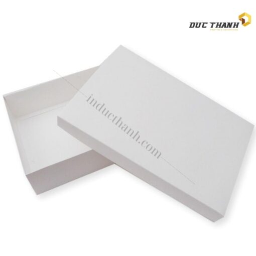 Mẫu hộp giấy đựng quần áo nắp rời trắng