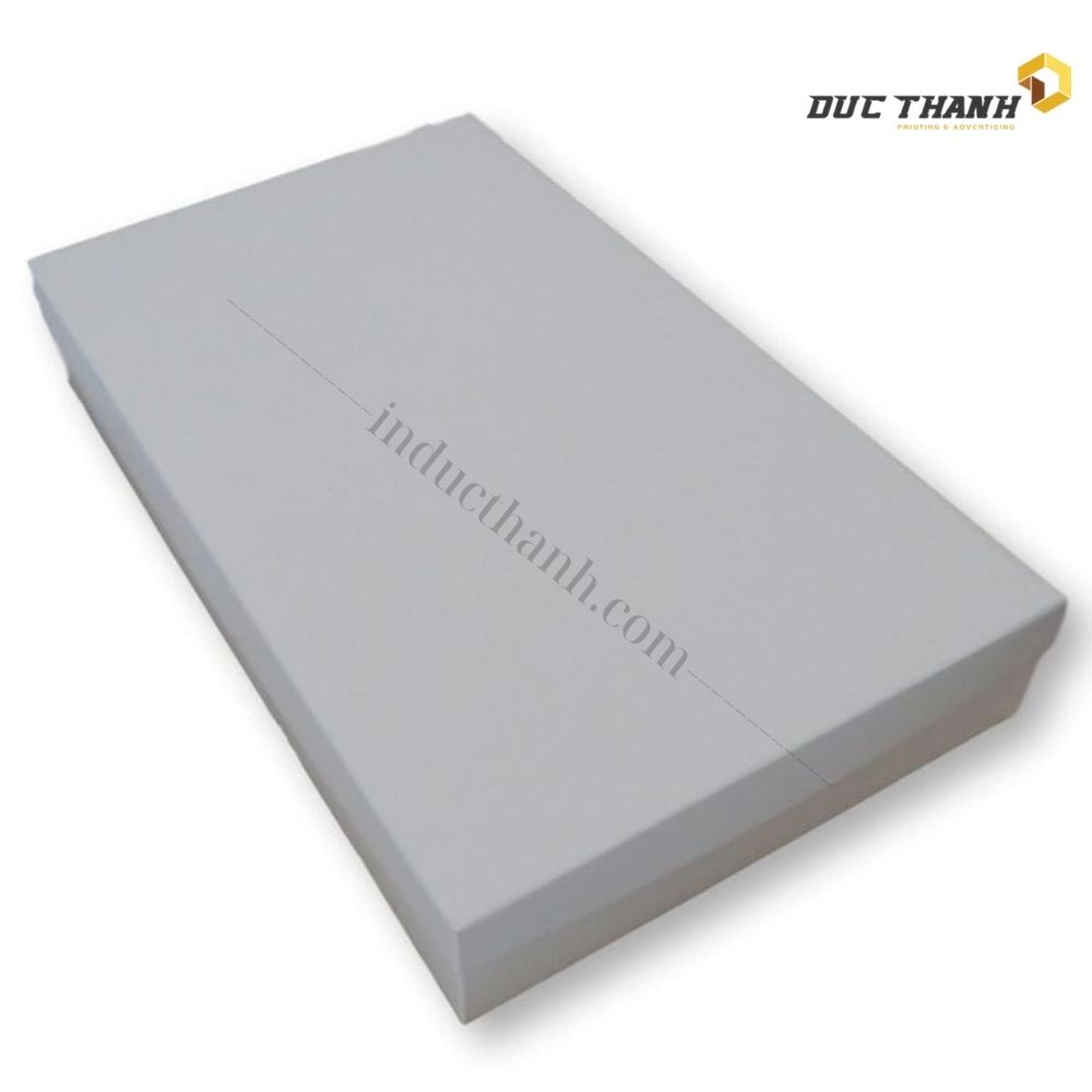 Mẫu hộp giấy đựng quần áo nắp rời xám