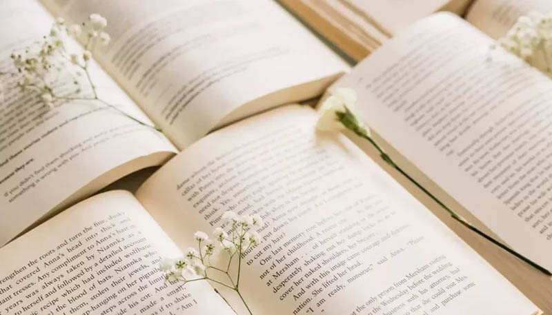 Xuất bản sách là gì