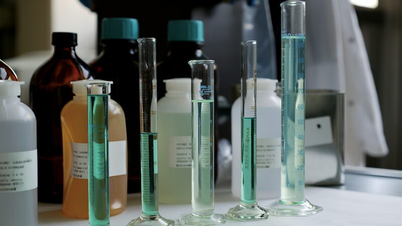 Dung-moi-pha-muc-in-bao-bi-la-gi